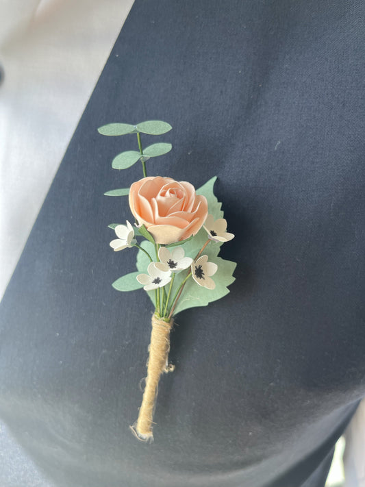 BOUTONNIERE EN PAPIER LEONTINE