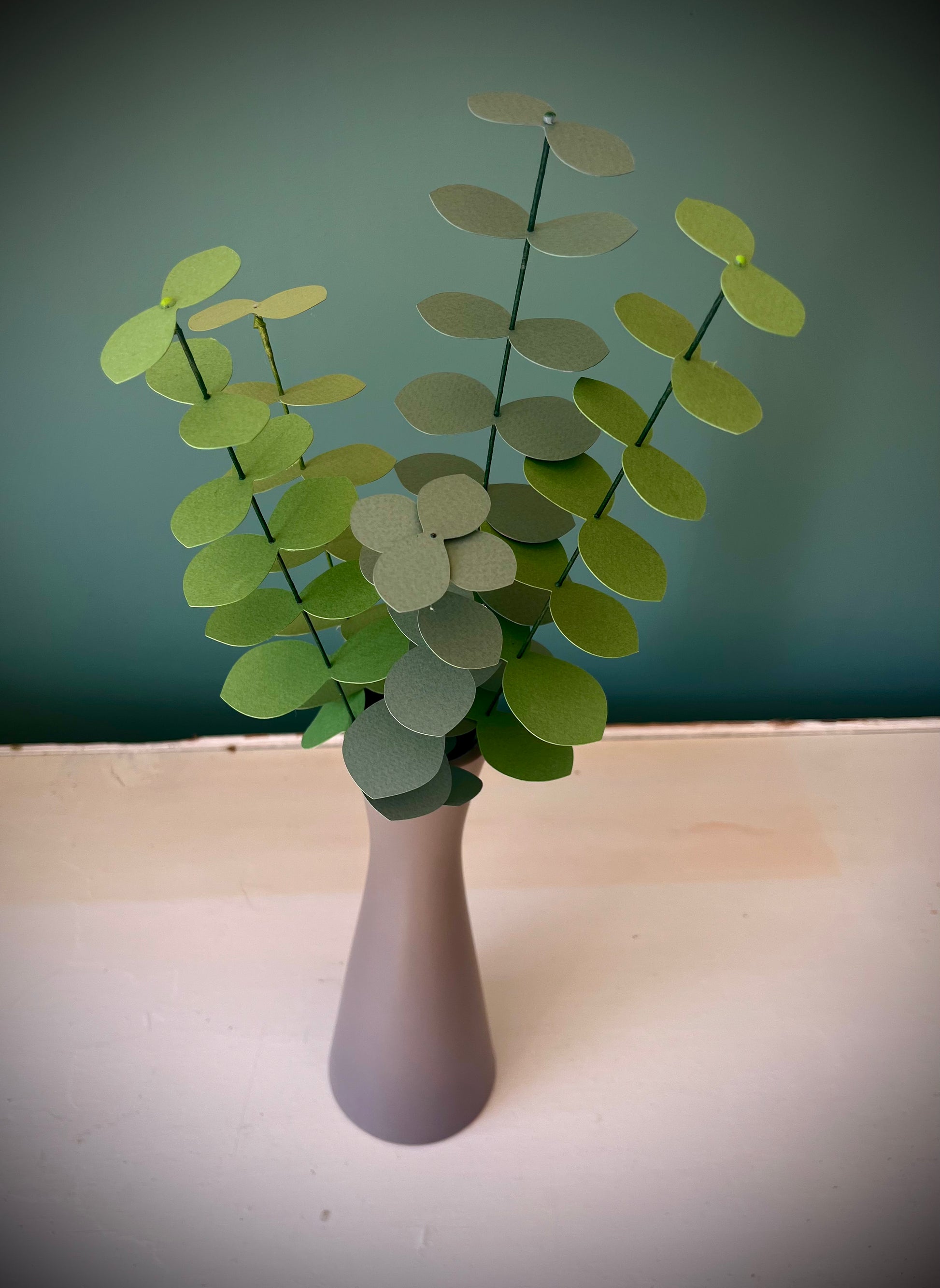 EUCALYPTUS EN PAPIER