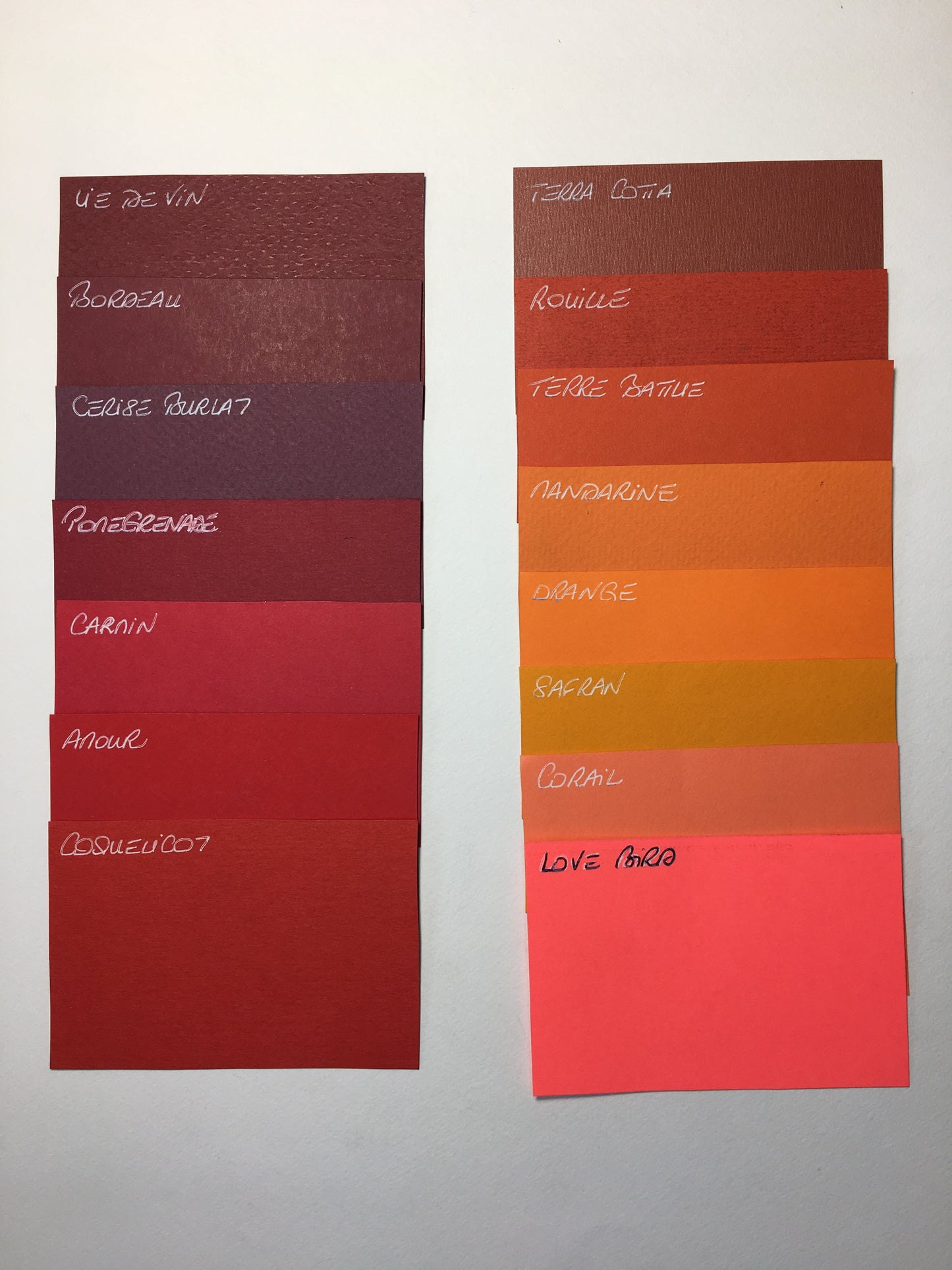 MOBILE BEBE MONTGOLFIERE ET MOUTON