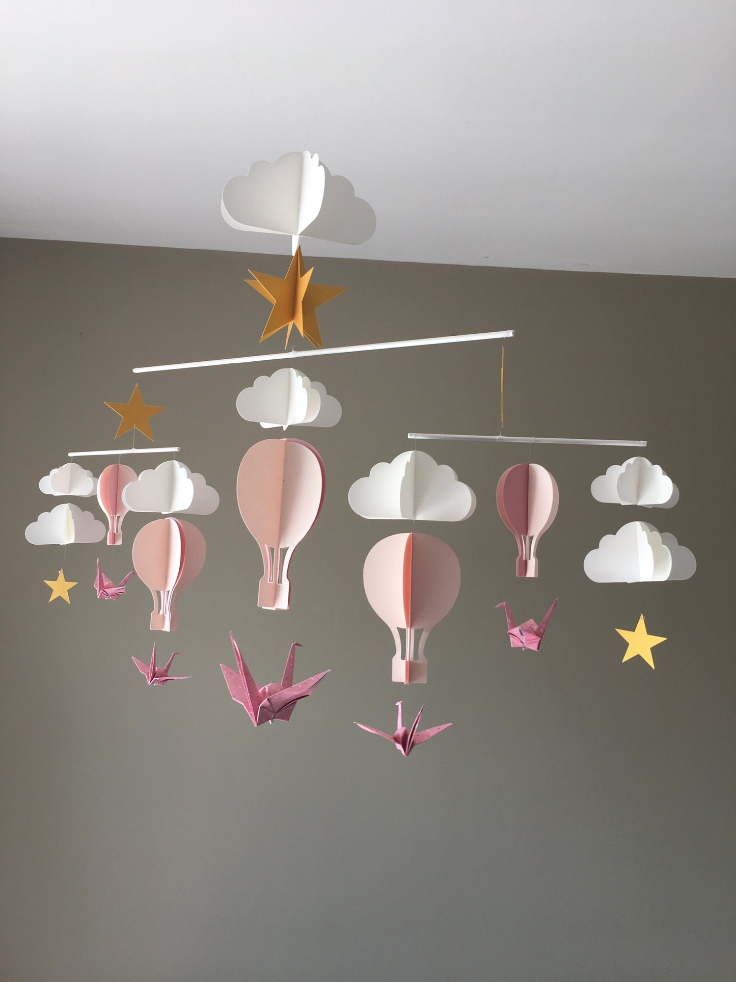 MOBILE BEBE MONTGOLFIERE ET AVION